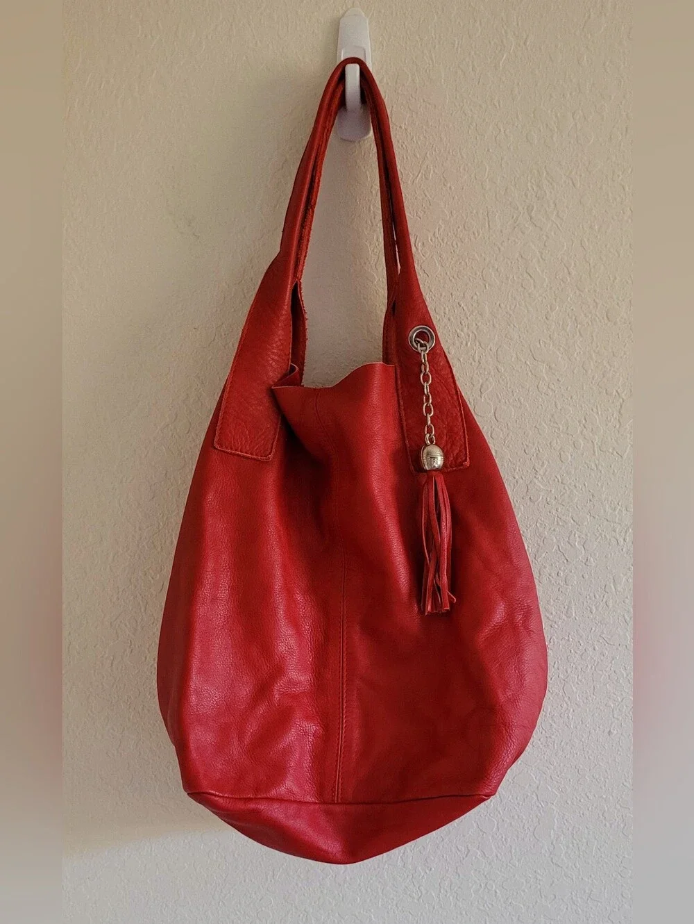 Nardelli Red Leather Tassel Hobo Shoulder Slough Bag. Medium. Boho Indie Sleaze.
